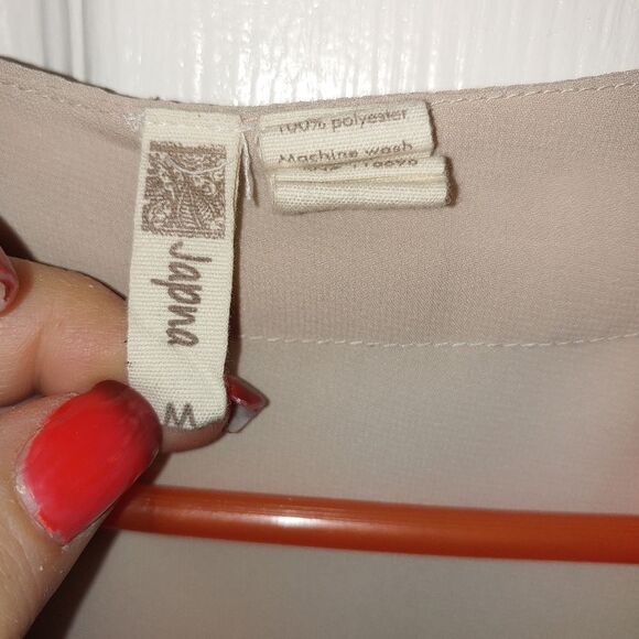 Japna Womens Size Medium Beige Hi-Lo Chiffon Blouse - Picture 3 of 5